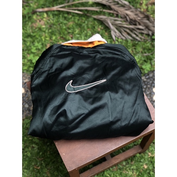 Jaket Nike Vintage