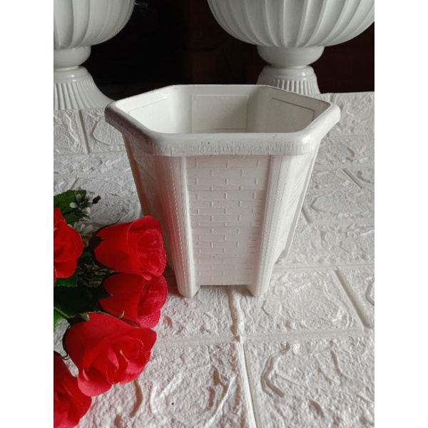 Pot tanaman / bunga segi enam 17 legenda putihBahan bagus dan kuat.
