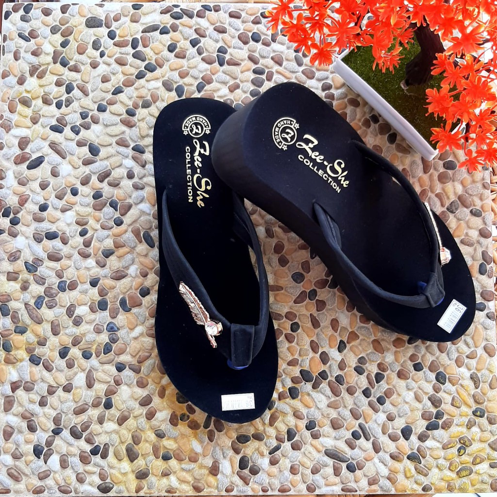 Sandal Spon Wedges ZS-15 Nabila Wanita Terbaru