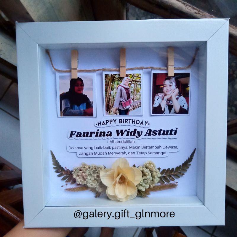 

GIFT FOTO 3D FRAME UK. 20X20X3Cm Ulang Tahun/Wedding/Wisudah