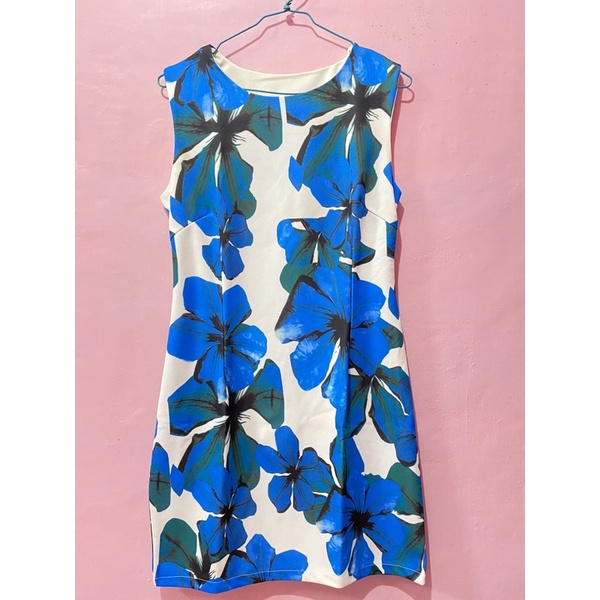 Dress Pesta Bunga Biru Preloved