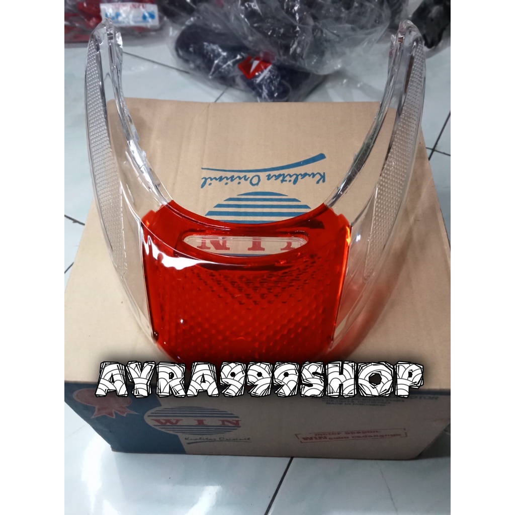 MIKA STOP MIKA LAMPU BELAKANG VARIO 110 KARBU