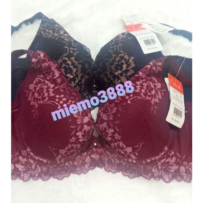 Luludi by wacoal bra 32B, push up LB4161