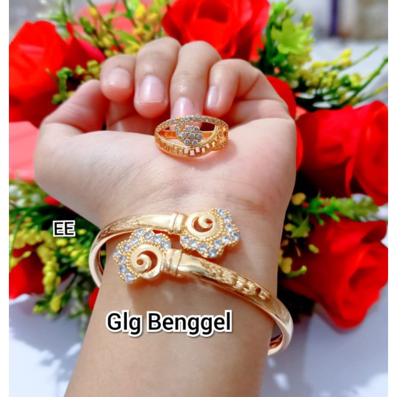 [BAYAR DITEMPAT]GELANG TANGAN WANITA XUPING BUKA SAMPING GELANG MEWAH ELEGAN