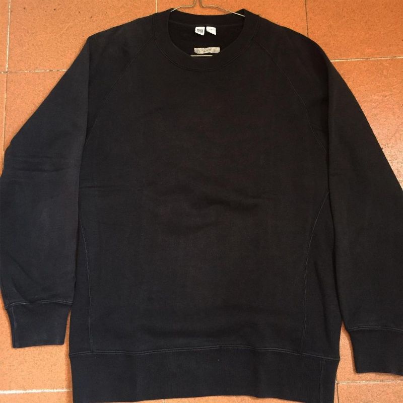 crewneck uniqlo