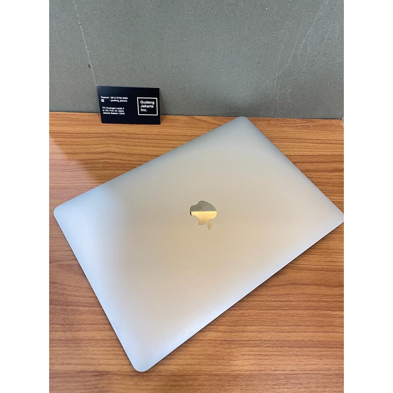 Apple Macbook Air M1 Chip 2020 13inch