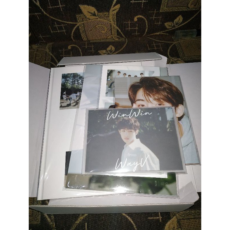 SHARING WAYV PHOTOBOOK HOLIDAY WINWIN VER/VERSI/VERSION