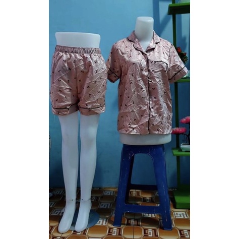 Preloved Piyama/Sleepwear Uniqlo GU SOLD