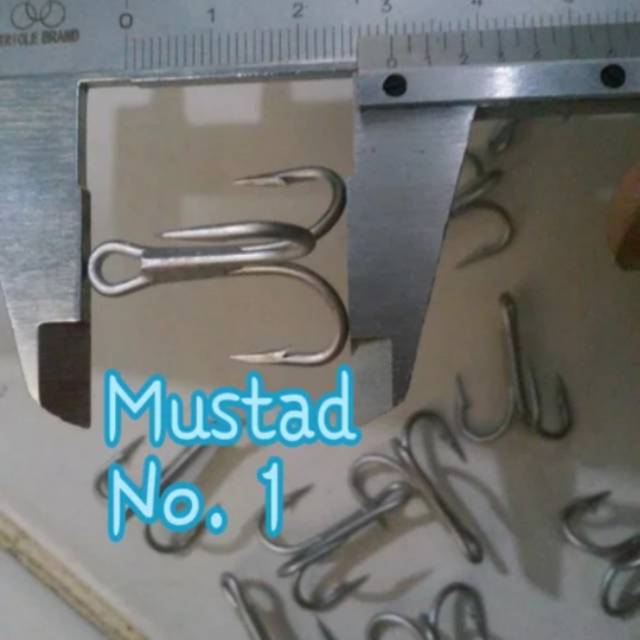 Mustad Treble Hook No.1