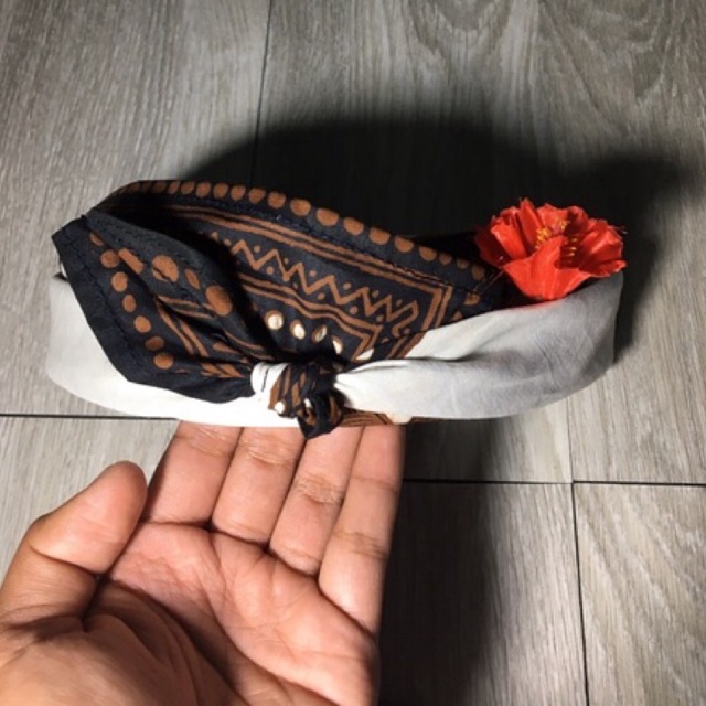 Udeng Batik Semi Tulis Setengah Jadi