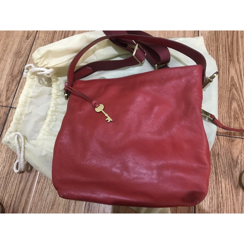 Fossil Maya Hobo Crimson Sling Bag Preloved