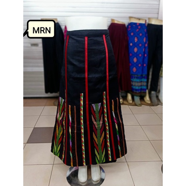 Rok panjang Madam Rose