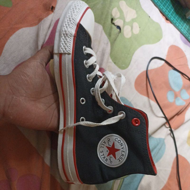 converse red product