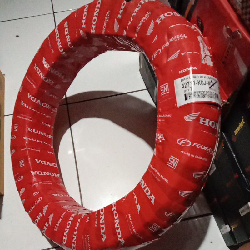 BAN TUBLES BELAKANG ASLI HONDA VARIO 125 VARIO 150 BEAT SCOOPY UKURAN 90/90-14 TUBLES