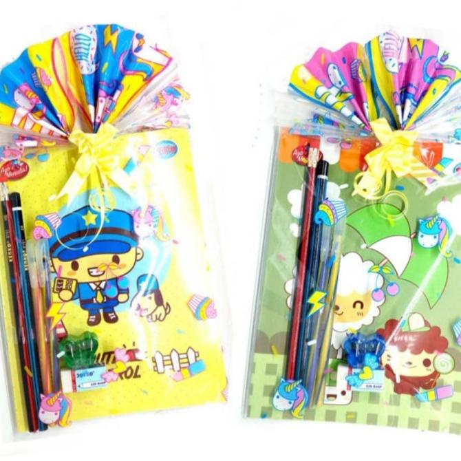 

Paket alat tulis sekolah lengkap untuk anak smp