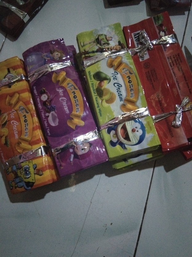 Plastik Es Frozen / Bungkus Es Unik / Kemasan Es Krim / Kemasan Es Lilin / Plastik Es Krim Bisa Cod