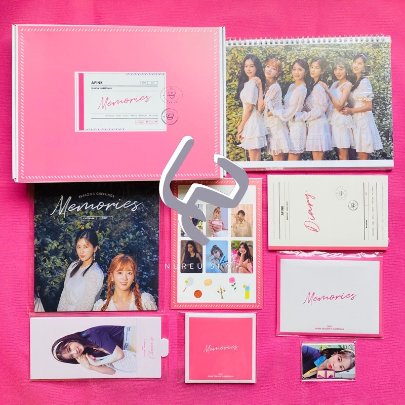 APINK - 2021 Season’s Greetings “MEMORIES” (Photocard Polaroid Message Card Stand Calendar Diary)
