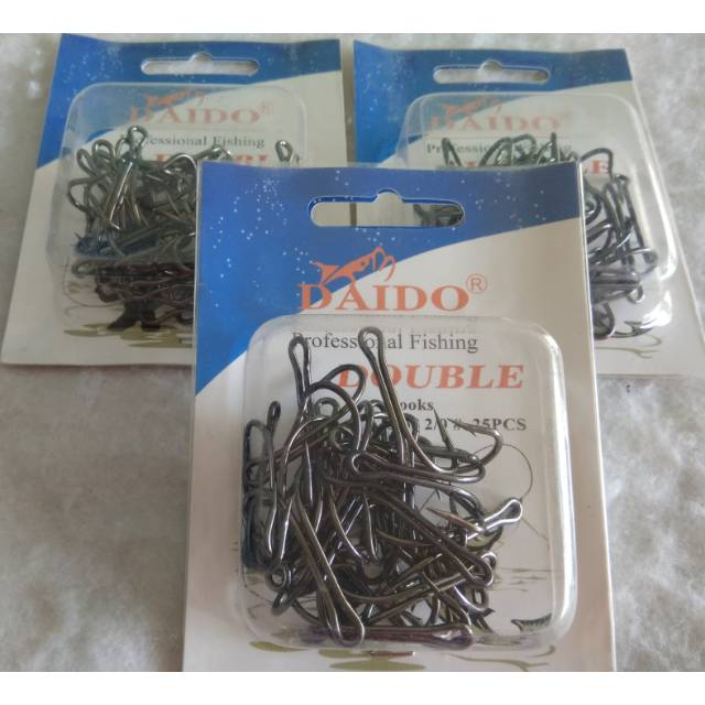 Double hook Daido