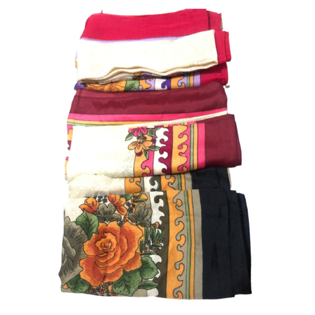 HIJAB SEGI EMPAT / JILBAB SEGI EMPAT / KERUDUNG SEGI EMPAT MOTIF BUNGA SAMPING