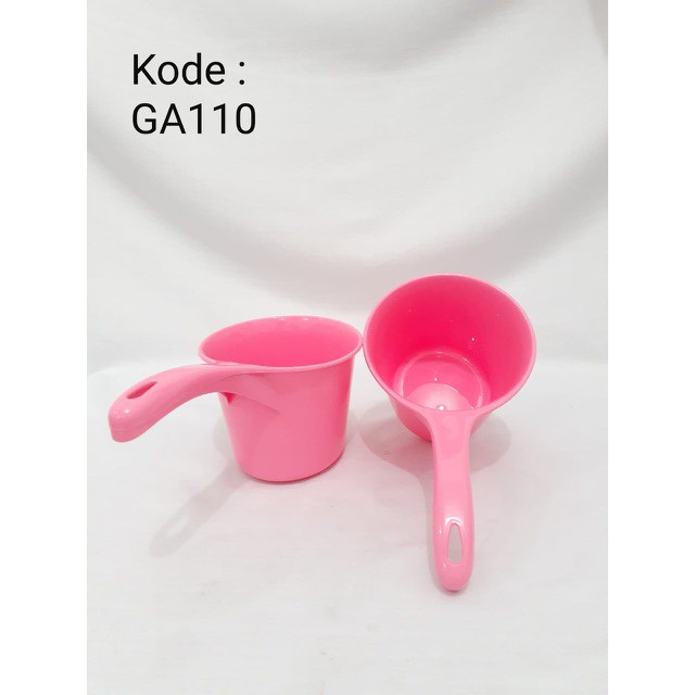 Gayung Plastik / Gayung Air Mandi Plastik Warna PINK type Ga-110Pi