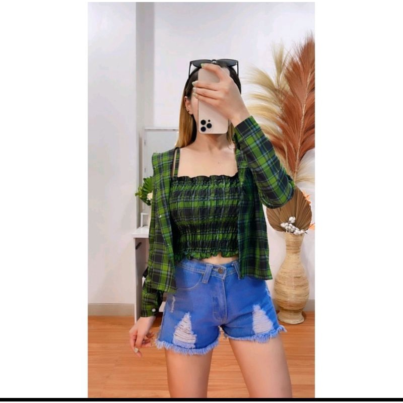 KEMEJA OVERSIZE WANITA  KEMEJA OSLIN CASUAL BLOUSE KOTAK KOTAK FLANEL WANITA BAHAN KATUN PREMIUM LENGAN PANJANG FULL KANCING KEKINIAN TERBARU KOREA KOREAN STYLE WANITA CEWEK TARTAN TWO TONE CROP TOP THRIFT  KEMEJA GUILEN LENGAN BALON SIZE L LD 90 Cm-Mape haico hijau