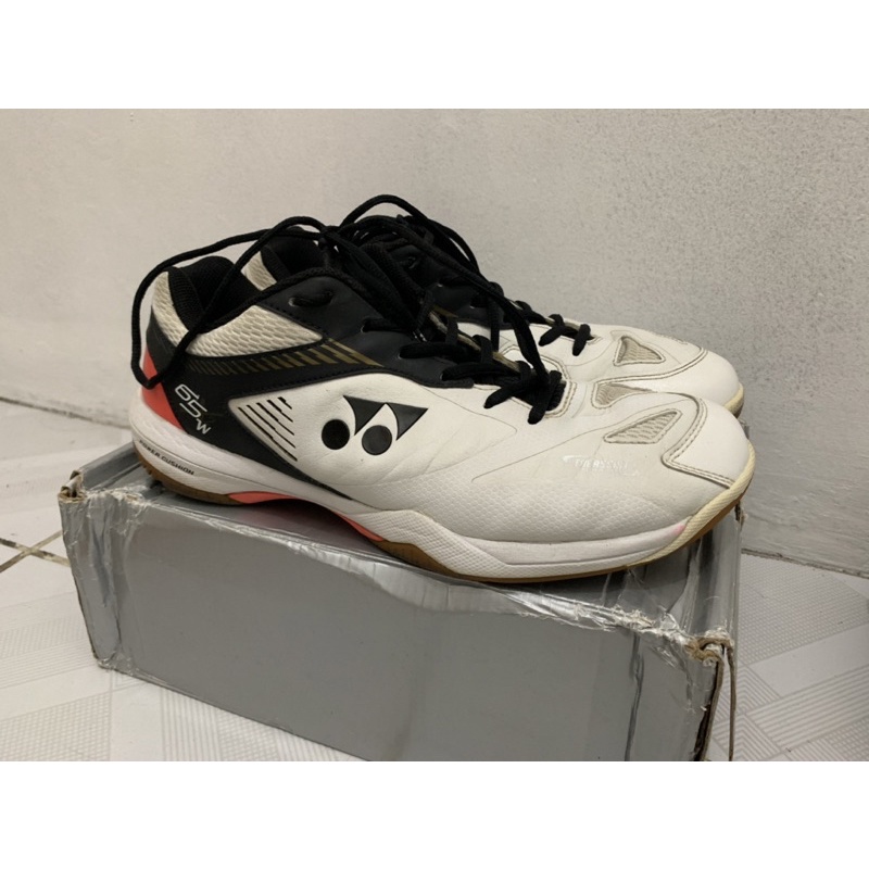Sepatu Yonex SHB 65 X2w Wide (100% Original) second/seken