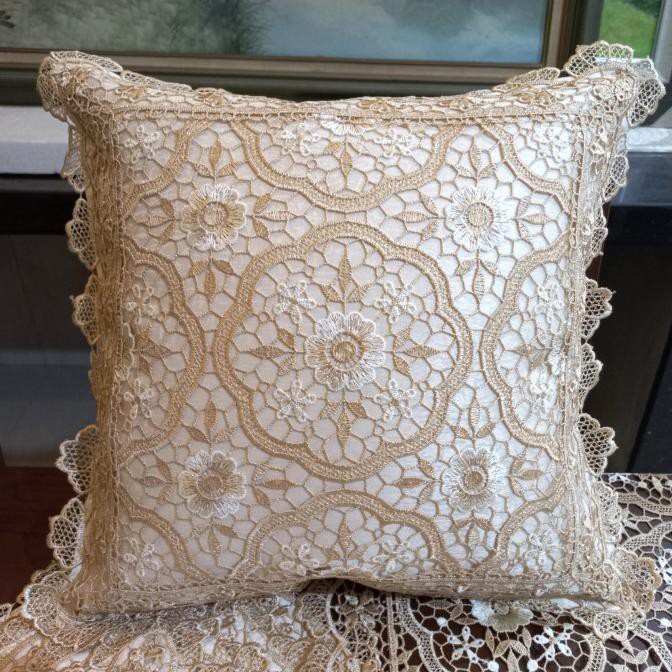 Sarung Bantal Kursi Sofa Mewah Set Bordir Organdi Import Mewah bagus