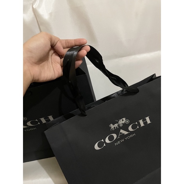 Paper Bag Coach Hitam Pembungkus Kado Tas Branded  (READY STOCK JKT )