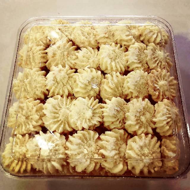 

Kue kering Sagu Keju