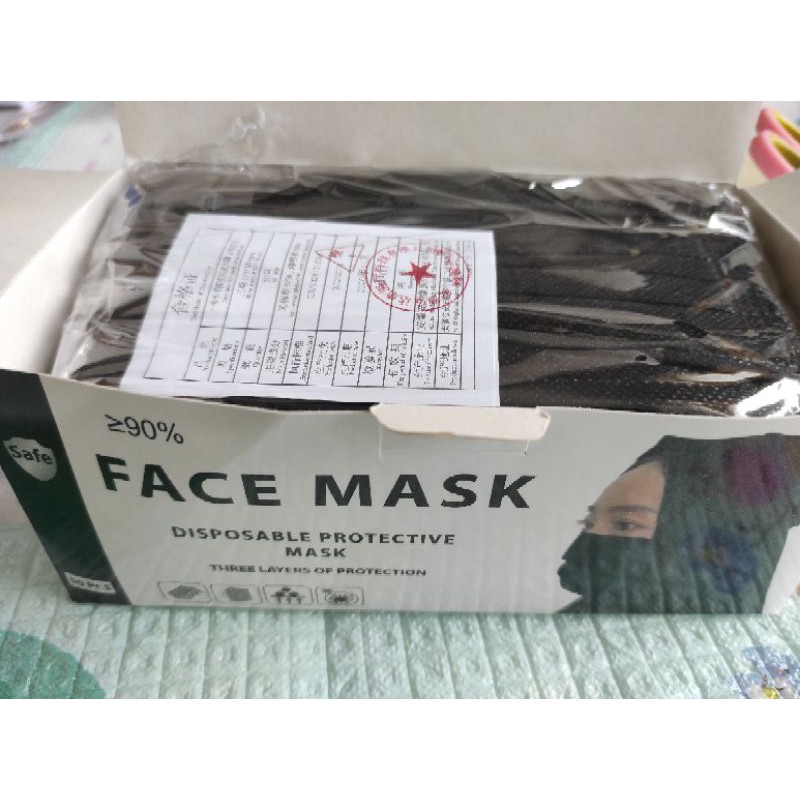 Masker Hijab warna hitam FACE MASK masker 3 lapis 3ply isi 50pcs