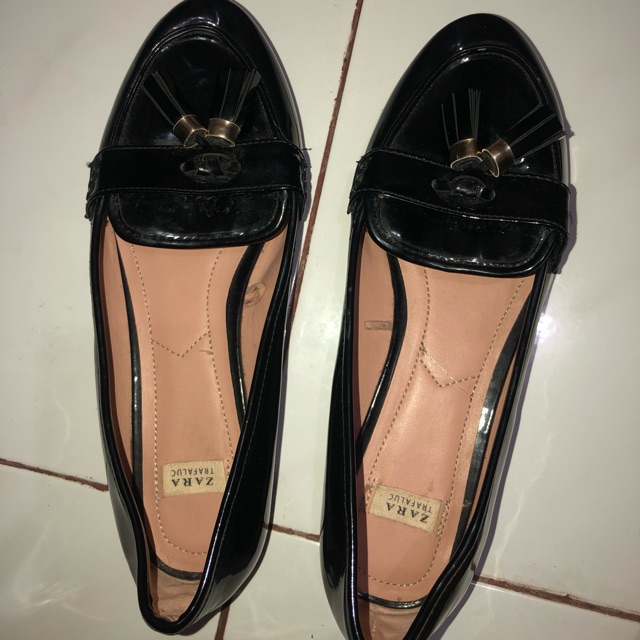 Flat shoes zara