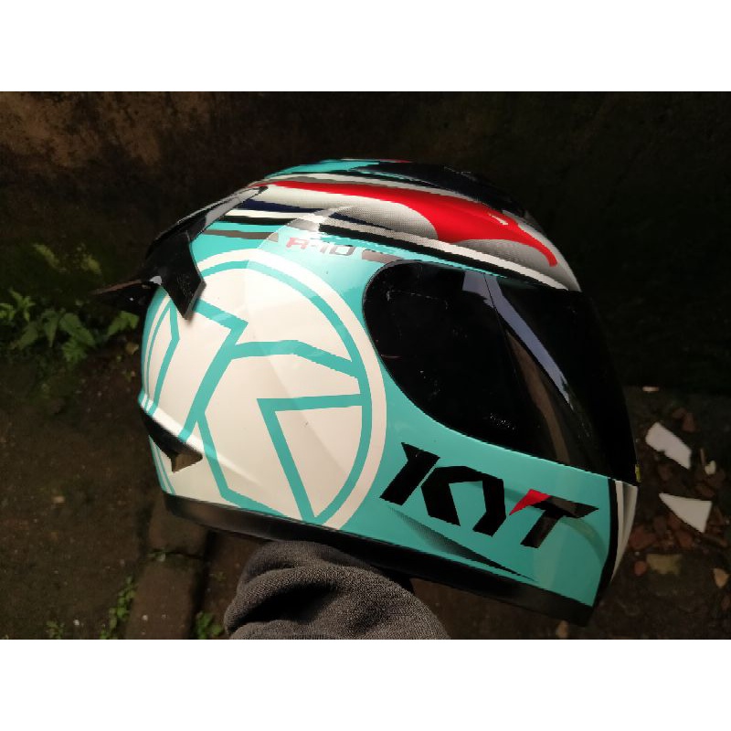 Helm Kyt R10 Aquamarine