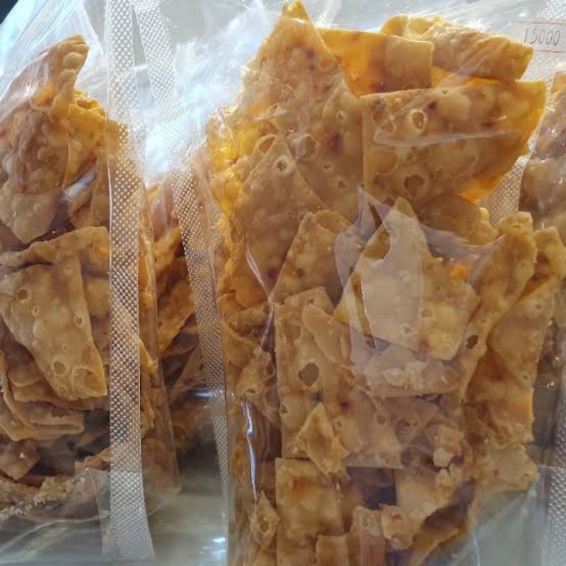 

KERIPIK BAWANG ORIGINAL/PEDAS 500gr
