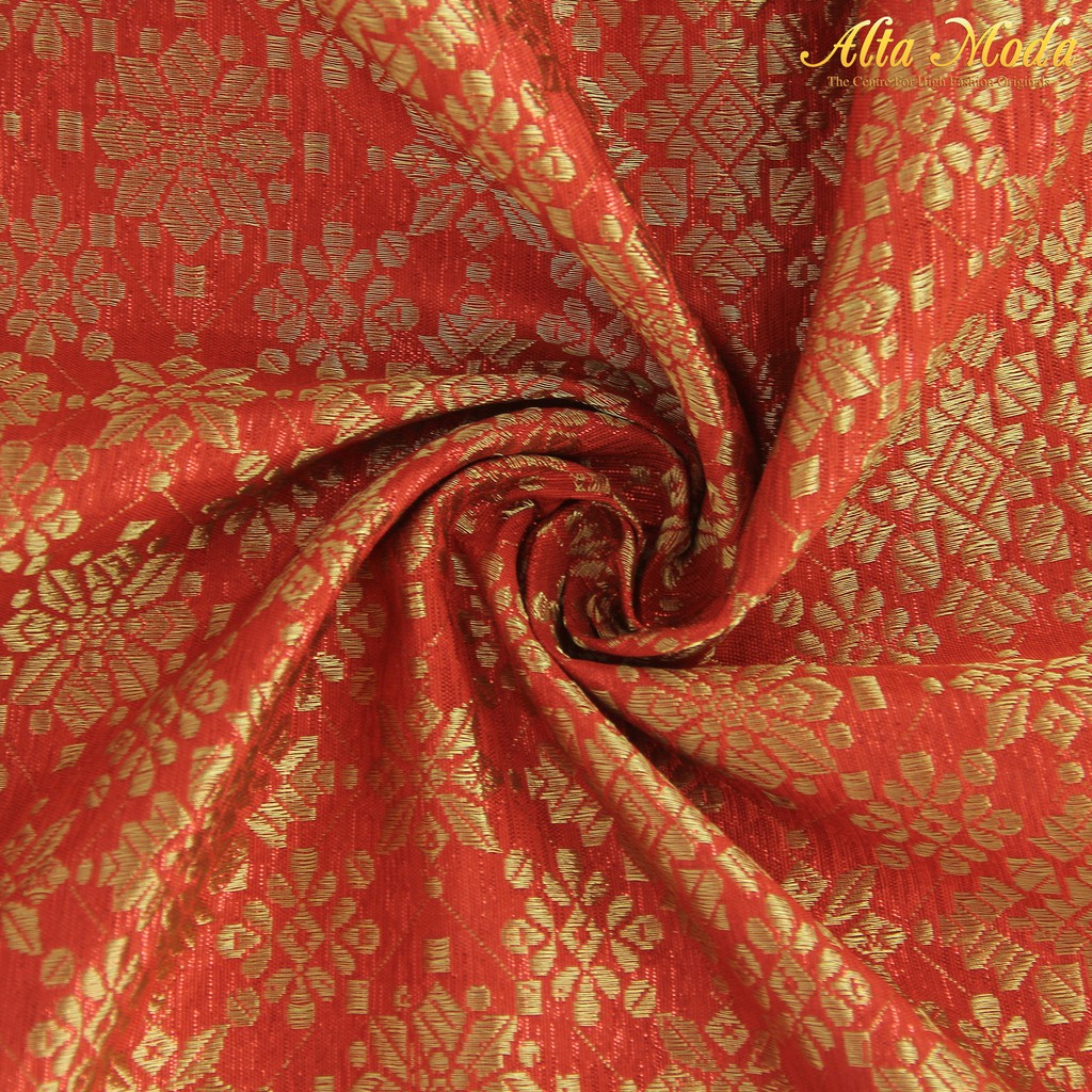 

Alta Moda Songket Motif Palembang Merah Orange Mix Benang Gold (1M)