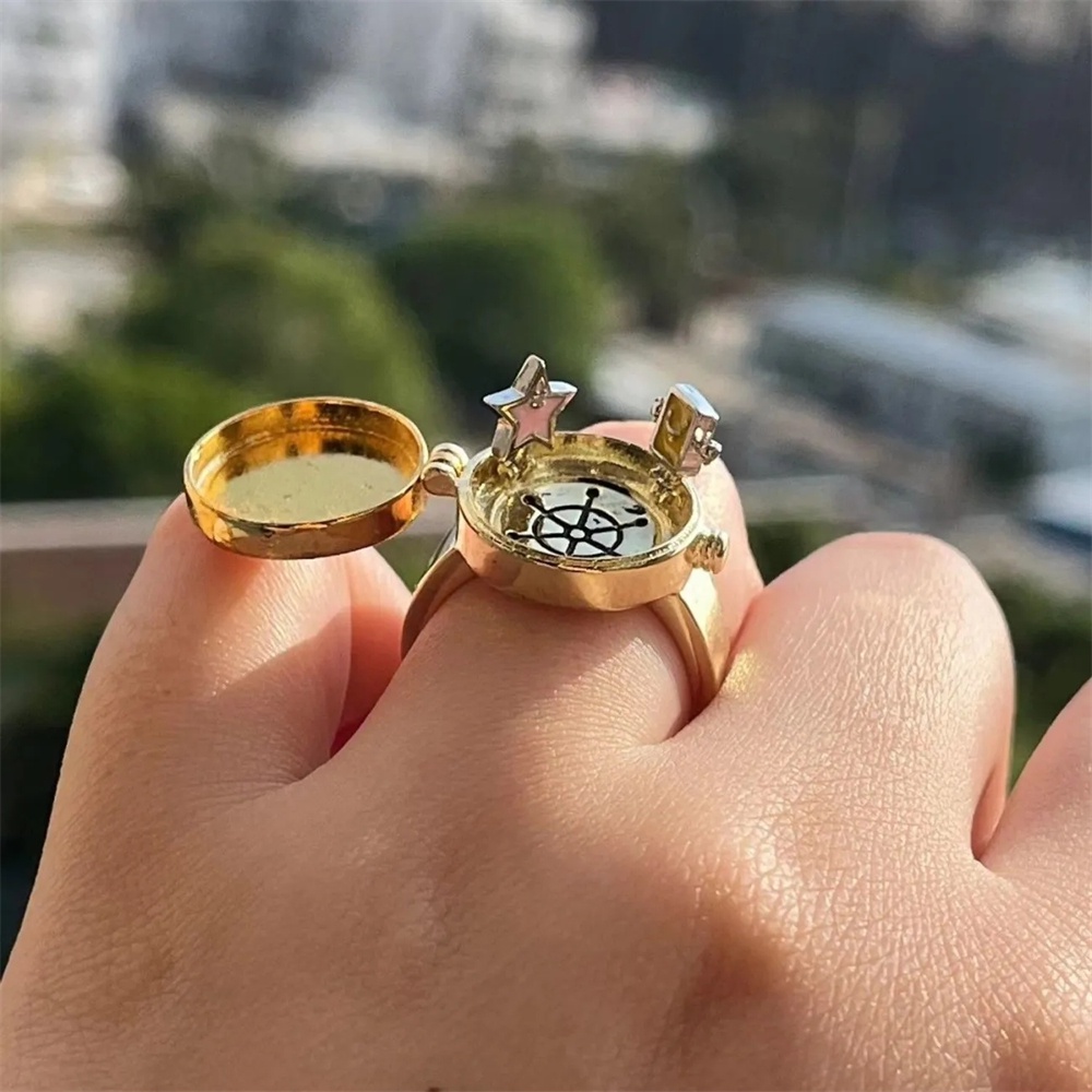 2022 Cincin Pasangan / Pria / Wanita Desain SpongeBob SquarePants Gaya Trendy Adjustable Untuk Hadiah / Pesta