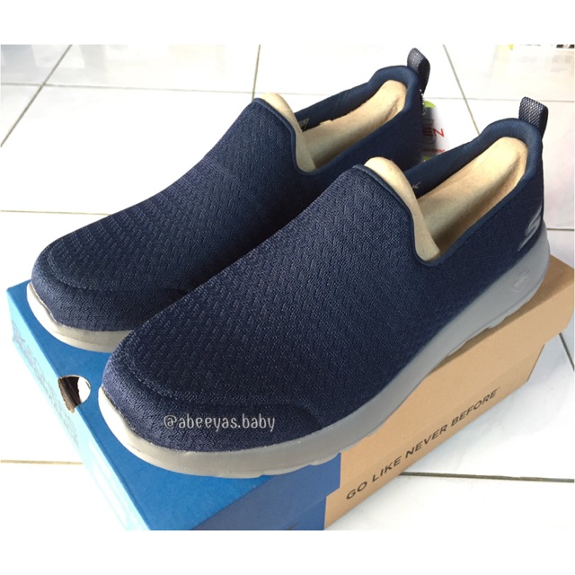 Skechers Man Go Walk Max Rejoice Navy/Grey Sz 44/28.5cm