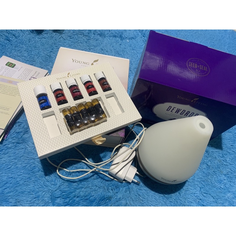 Young Living Diffuser + oil