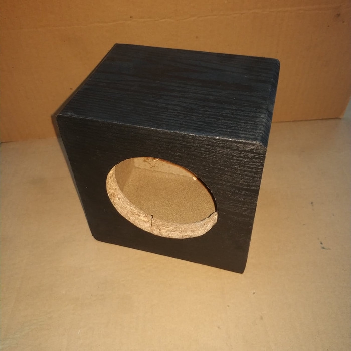 Box speaker 4 inch kayu kotak tahu ukuran 16cmx16cmx12cm / box 4inch