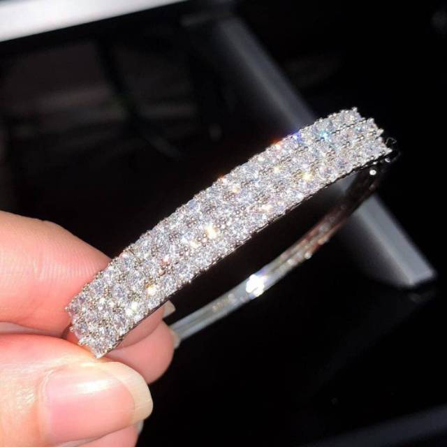 Gelang Replika Berlian Premium