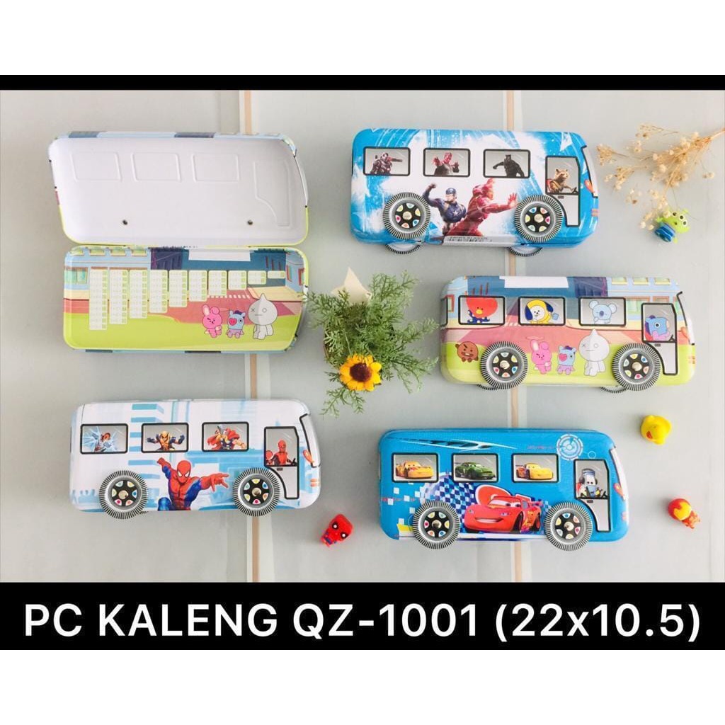 

KOTAK PENSIL KALENG BESAR MODEL BIS DENGAN RODA YANG BISA BERPUTAR QZ-1001