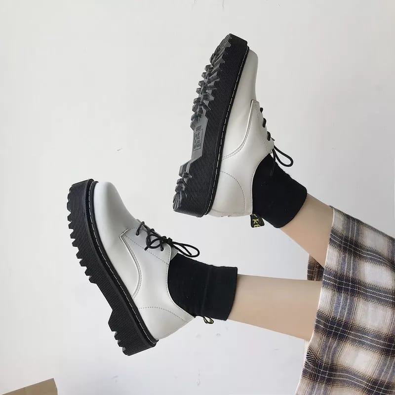 SEPATU WANITA DOCMART LOAFERS  WHITE DOF PREMIUM BEST SELLER WHT 01