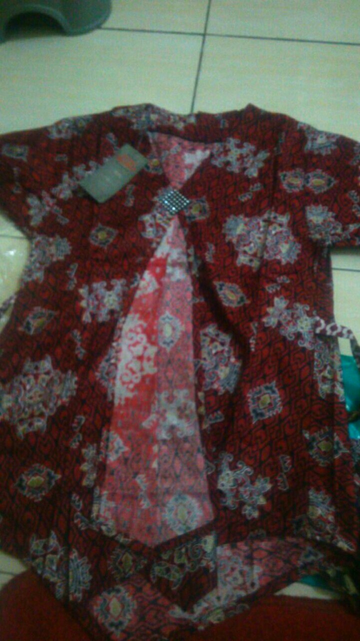 Atasan Blouse Karlina Batik Wanita