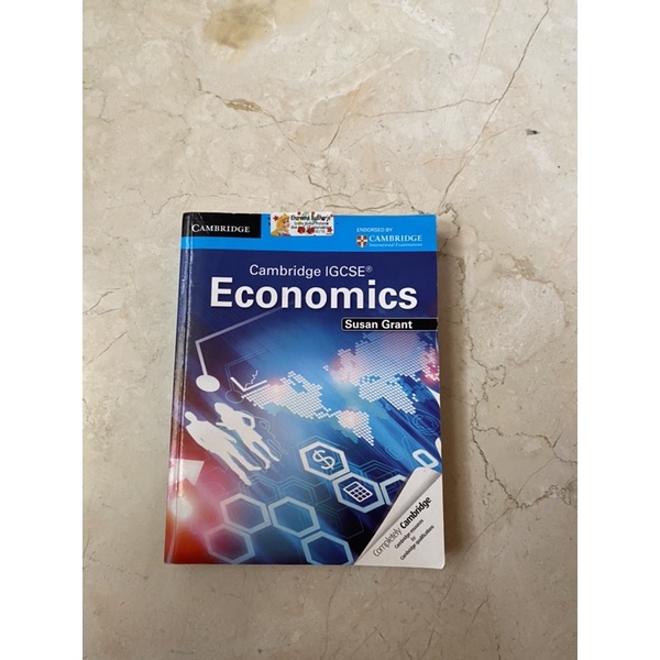 CAMBRDIGE IGCSE ECONOMICS -Susan Grant (Original)