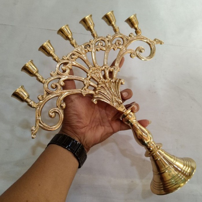 Tempat Lilin Kuningan Cabang 7