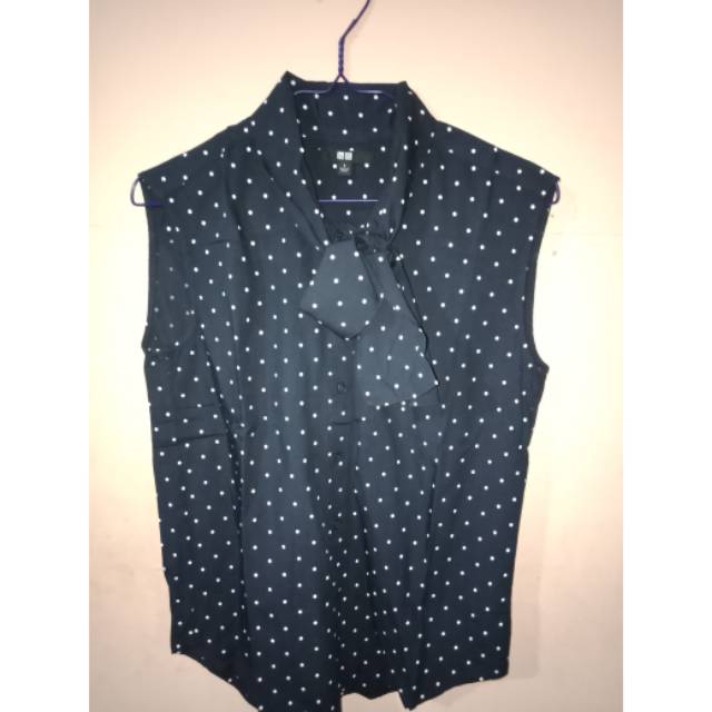 Uniqlo blouse preloved second