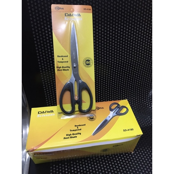 

gunting daiwa size L