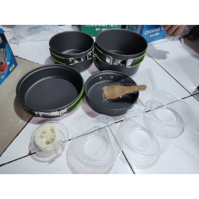 Alat masak Isi 4 Wajan Cooking Set DS301 Camping outdor