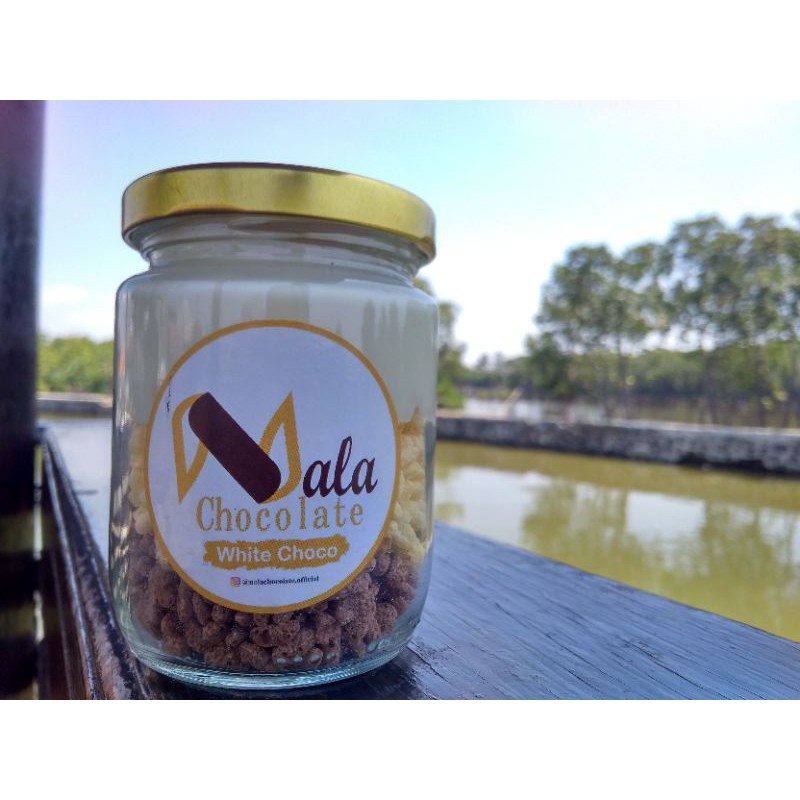 

Nala Chocolate Premium Chocolate in Jar Rasa Ehite Choco