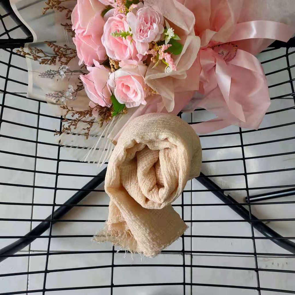 RAJUT TEBAL Pashmina Crinkle Jumbo Premium Tebal Rawis Shawl FULL Jilbab Hijab Kusut Lavanya Mei Chen-Krem