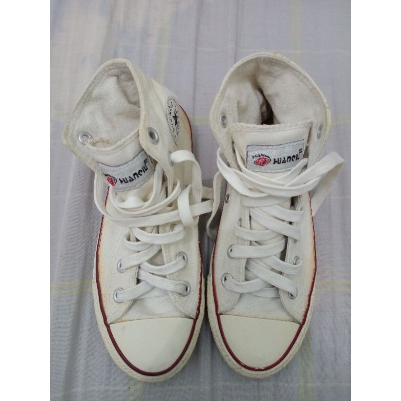 Preloved Sneakers
